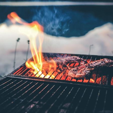 Gokul Agro Camping Wai Villa Panchgani Ngoại thất bức ảnh